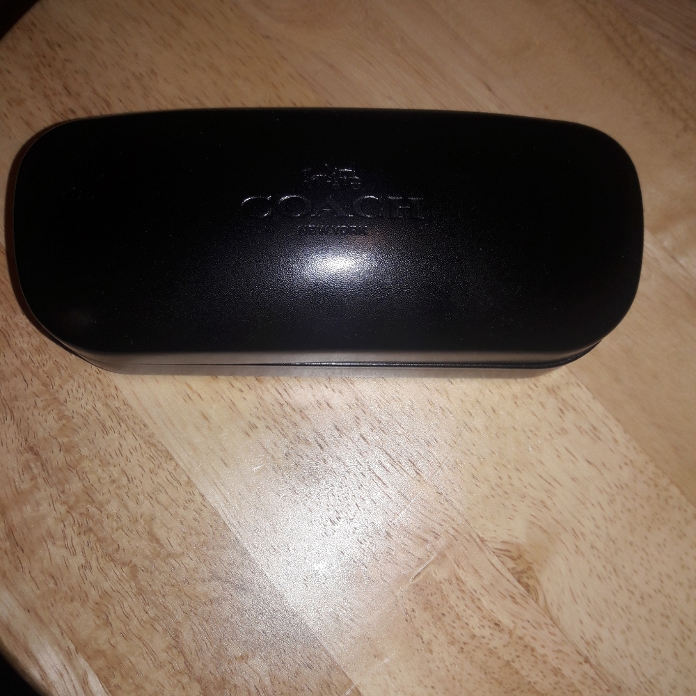 COACH Eyeglass / Sunglass case